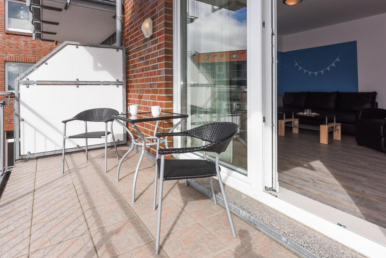 Ferienwohnung To Huus Bensersiel Exteriör bild