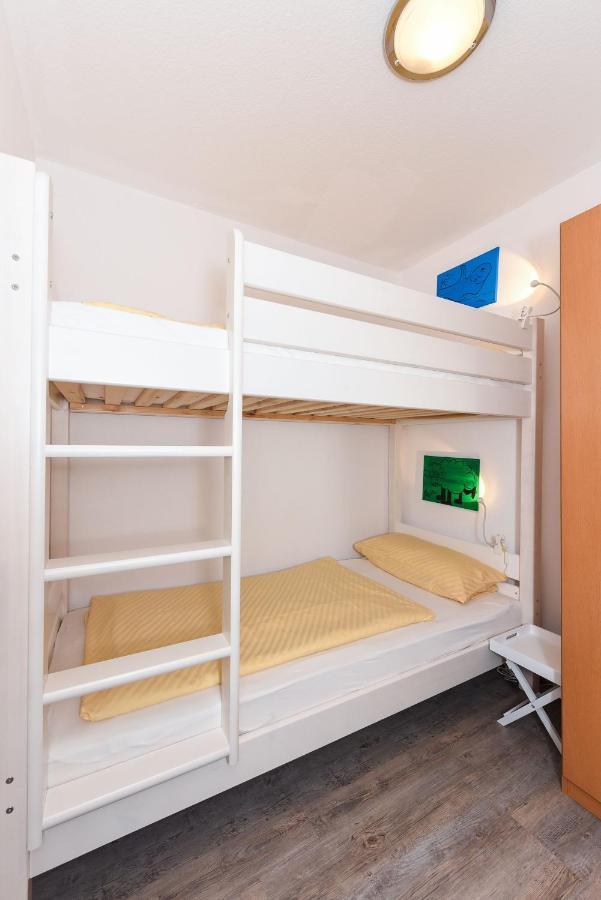 Ferienwohnung To Huus Bensersiel Exteriör bild